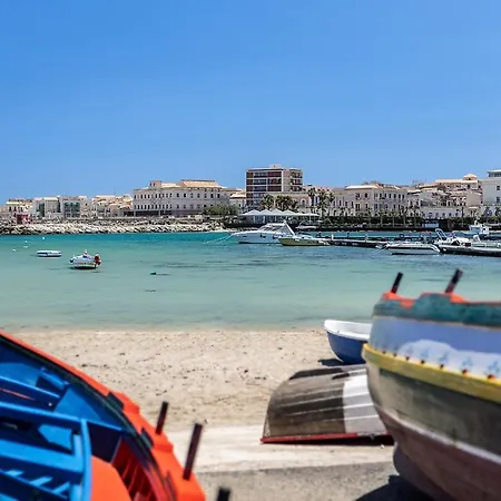 Blu Al Porto By Wonderful Italy شقة سيراكوزا